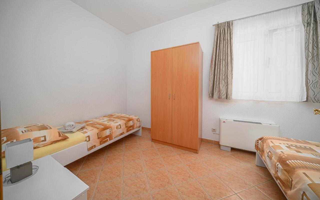 Apartments Miskovic Vodice Eksteriør bilde