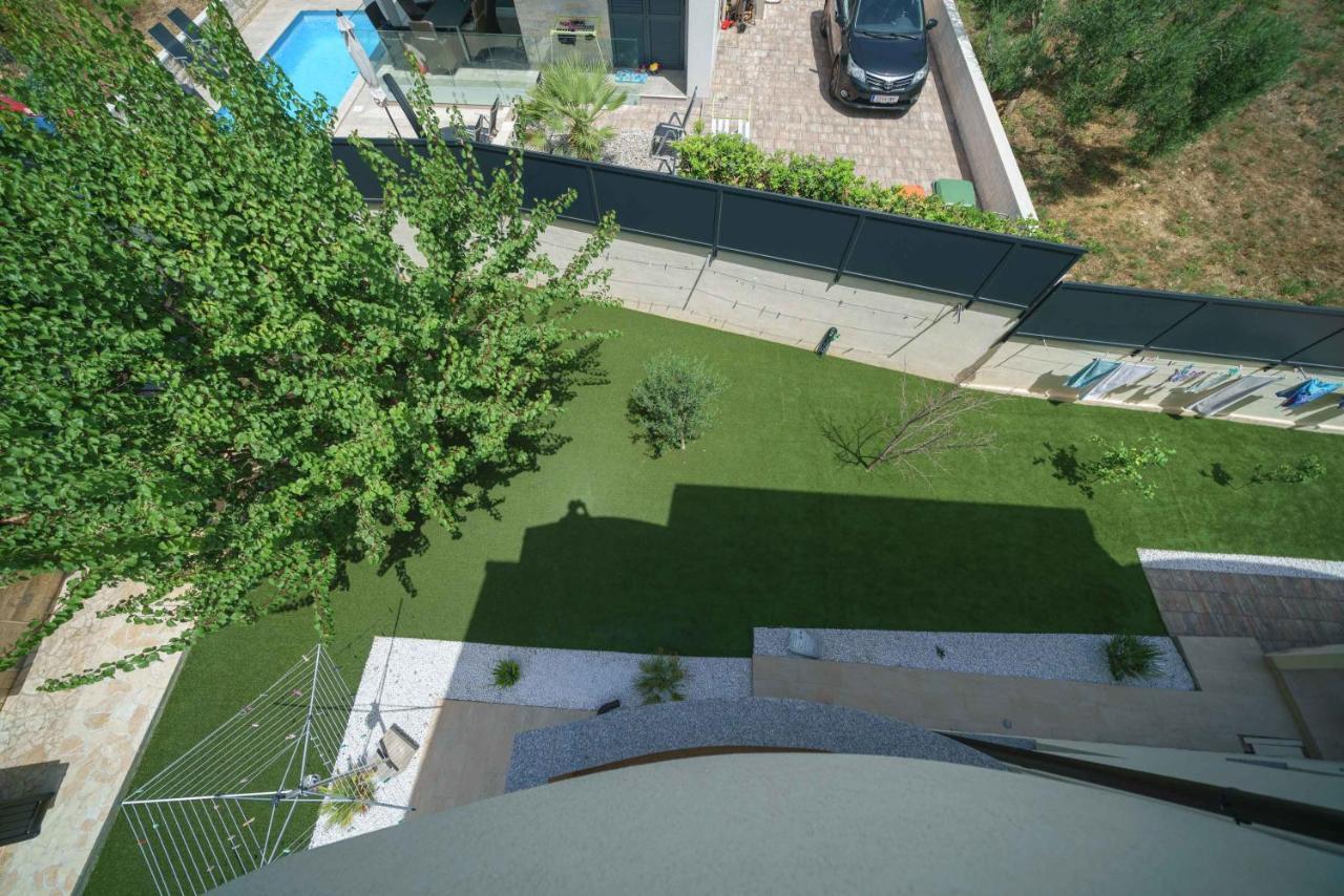 Apartments Miskovic Vodice Eksteriør bilde