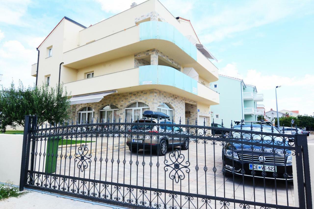Apartments Miskovic Vodice Eksteriør bilde