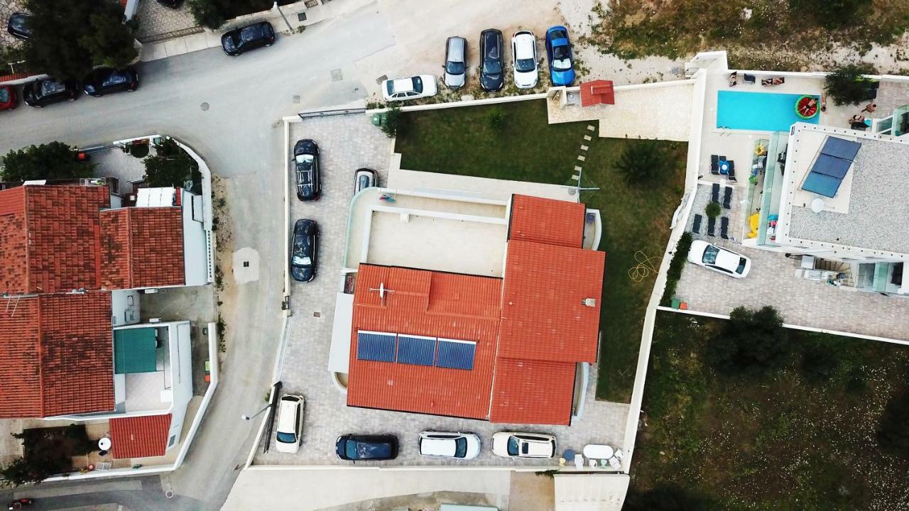 Apartments Miskovic Vodice Eksteriør bilde